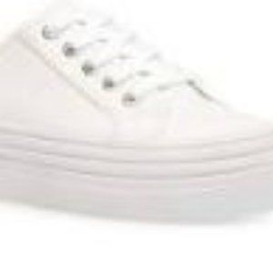 Steve Madden Bobbi Platform Sneaker